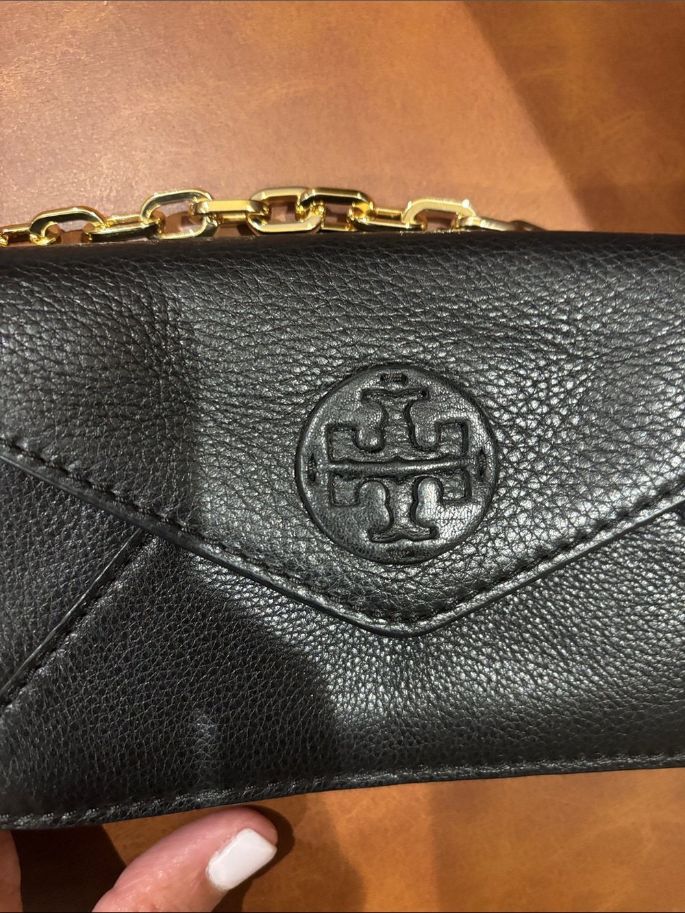 Tory Burch Black Leather Crossbody with Gold Chain - Picture 6 of 9